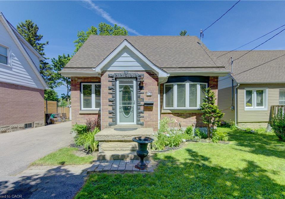 72-pleasant-avenue-kitchener-ontario-40837639