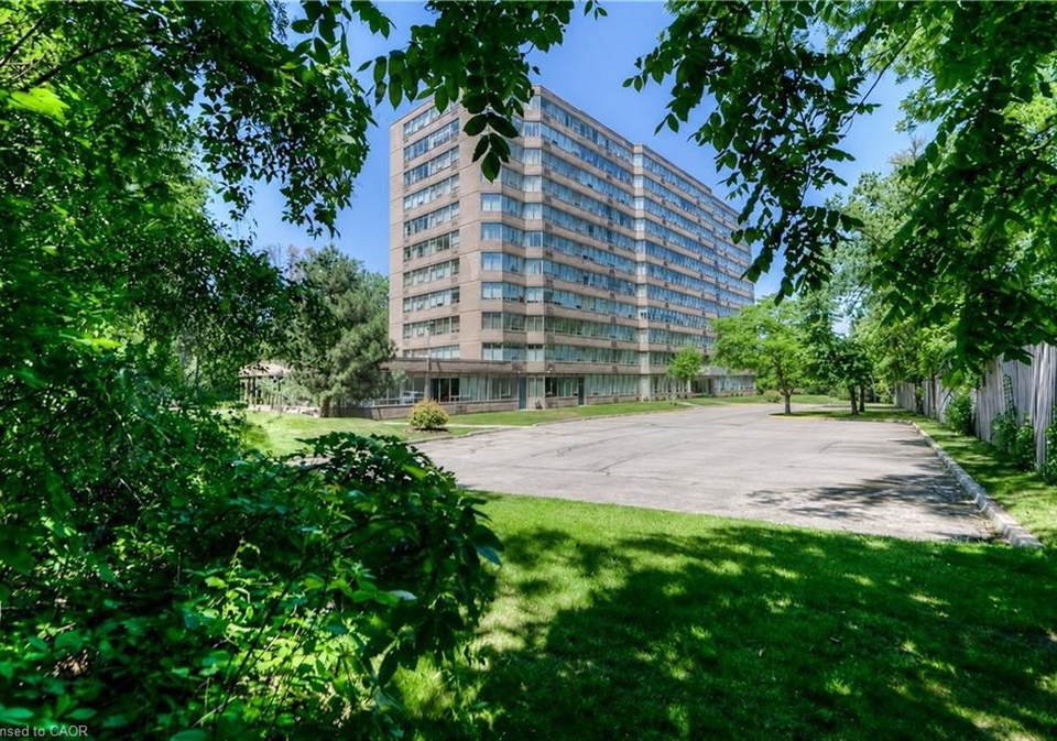 3227-king-street-e-kitchener-ontario-40837661