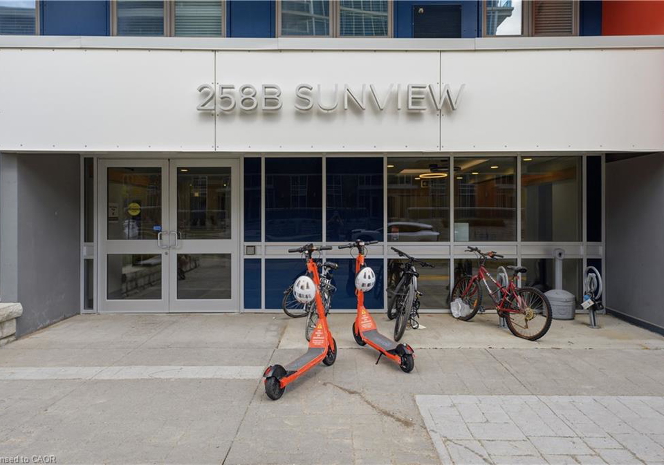 258b-sunview-street-waterloo-ontario-40837678