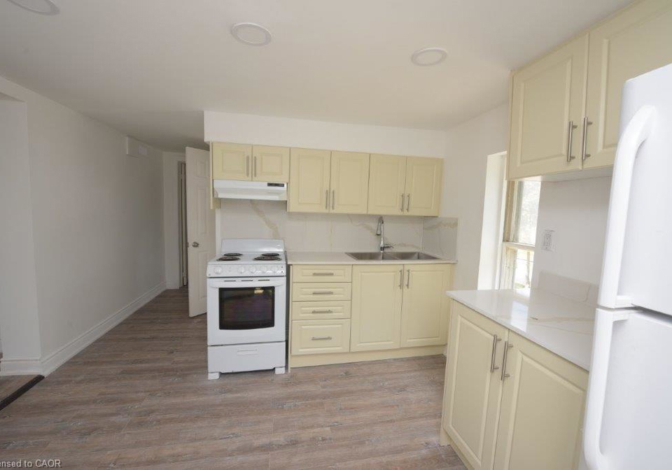 79-71-cedar-street-cambridge-ontario-40837685