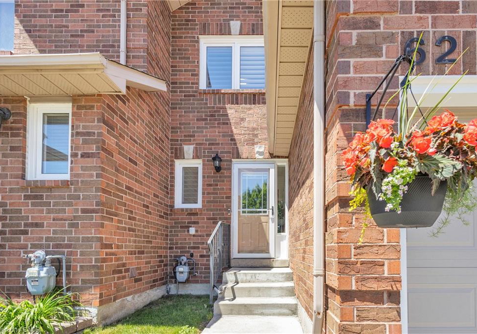 1484-torrington-drive-mississauga-ontario-40837694