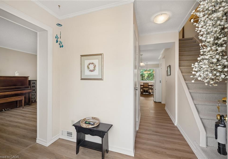 30-green-valley-drive-kitchener-ontario-40837714