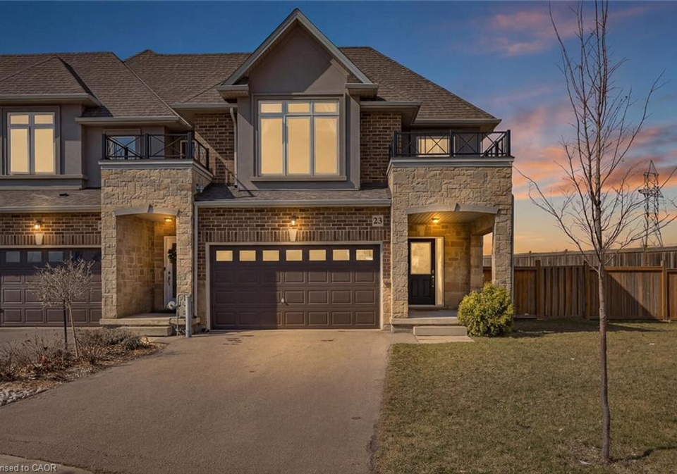 23-pinot-crescent-hamilton-ontario-40837715