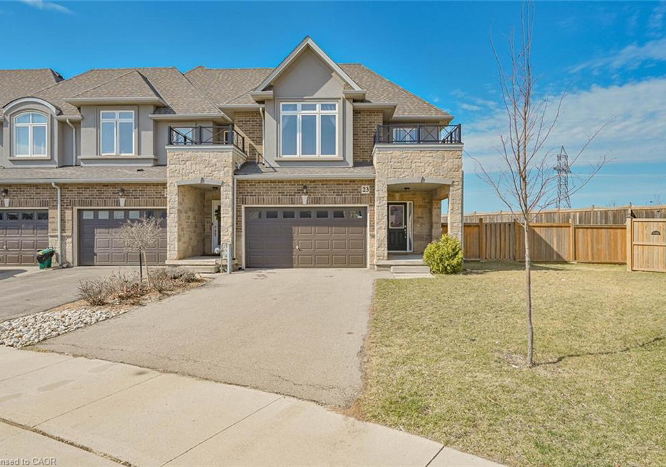 23-pinot-crescent-hamilton-ontario-40837715