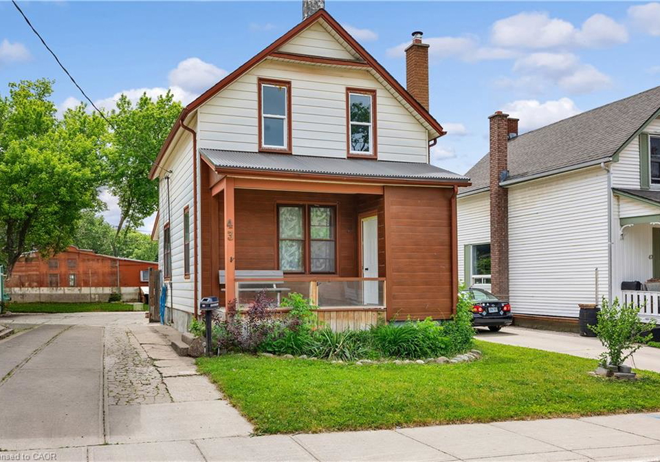43-henry-street-kitchener-ontario-40837762