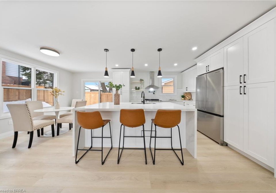 31-hillcrest-avenue-brantford-ontario-40837776