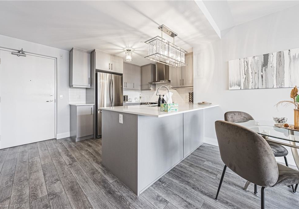 1-redfern-avenue-hamilton-ontario-40837783