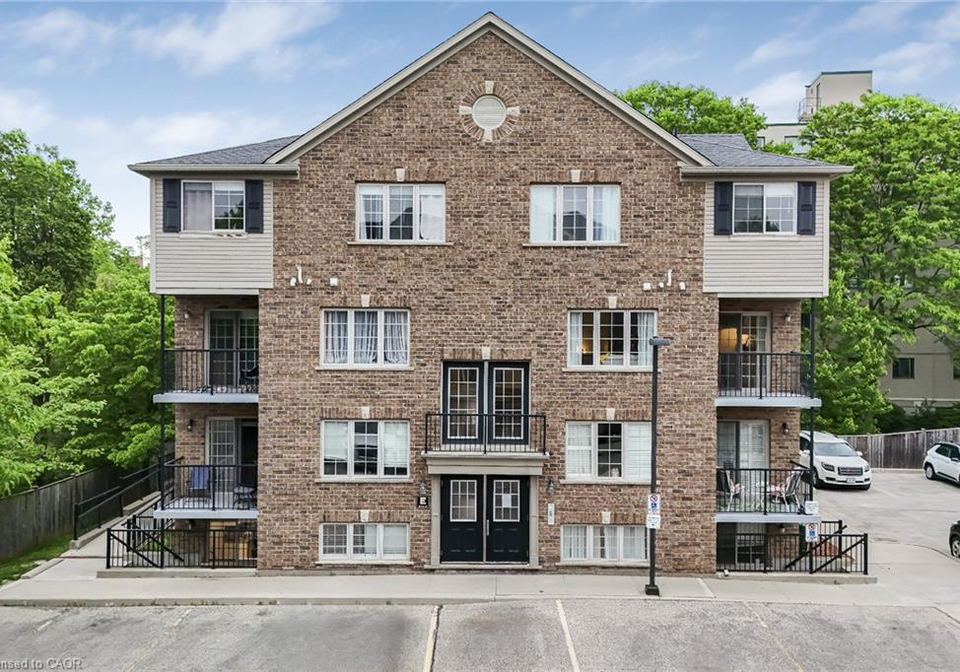 12-holborn-drive-kitchener-ontario-40837786