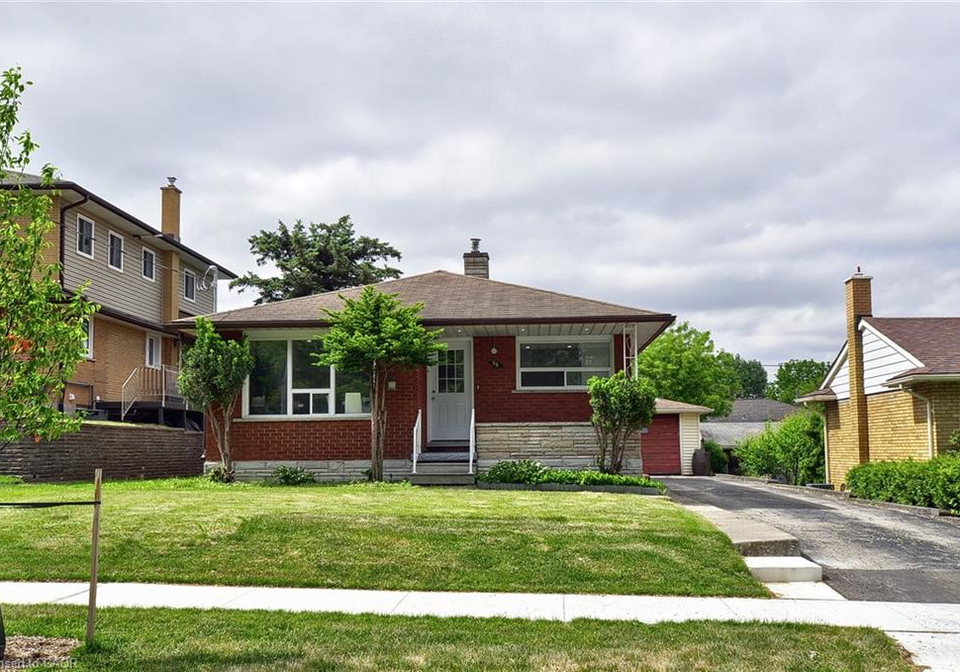 75-olympic-drive-e-kitchener-ontario-40837788