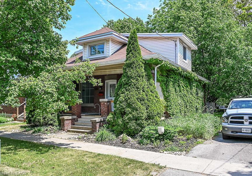 153-eagle-avenue-brantford-ontario-40837789