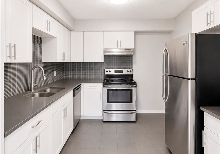 513-quiet-place-waterloo-ontario-40837796