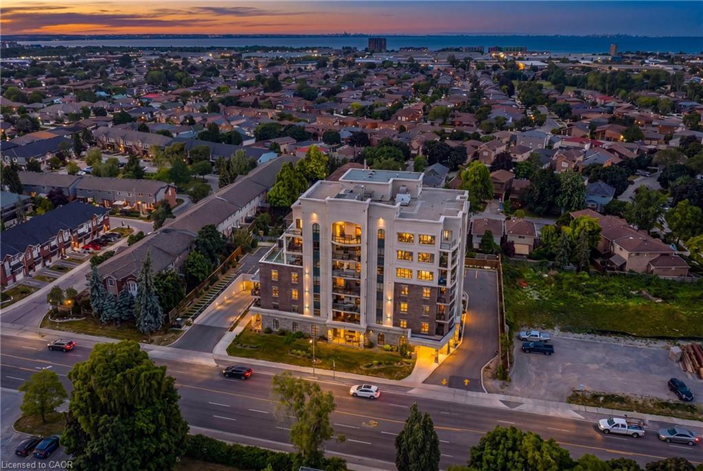 319-highway-no-8-hamilton-ontario-40837808