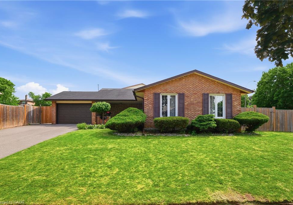 2-loring-crescent-stoney-creek-ontario-40837811