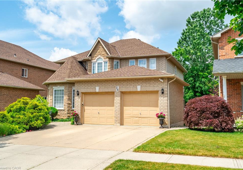 26-shadetree-crescent-stoney-creek-ontario-40837830