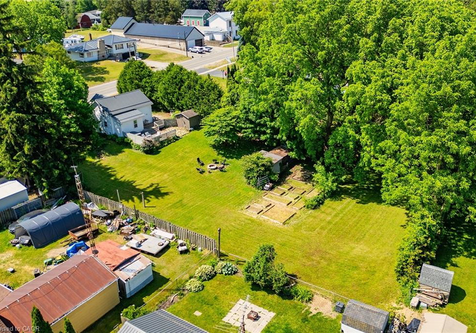 1567-old-brock-street-vittoria-ontario-40837841
