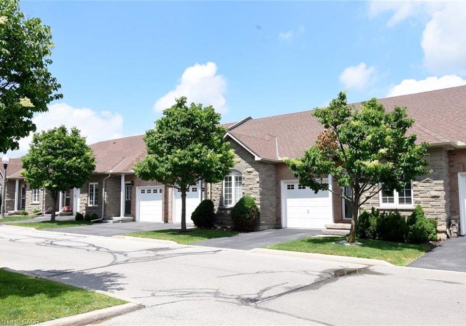 566-southridge-drive-hamilton-ontario-40837855