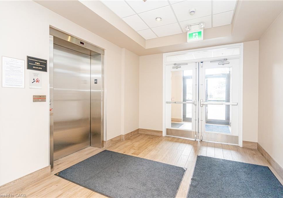 170-rockhaven-lane-waterdown-ontario-40837857