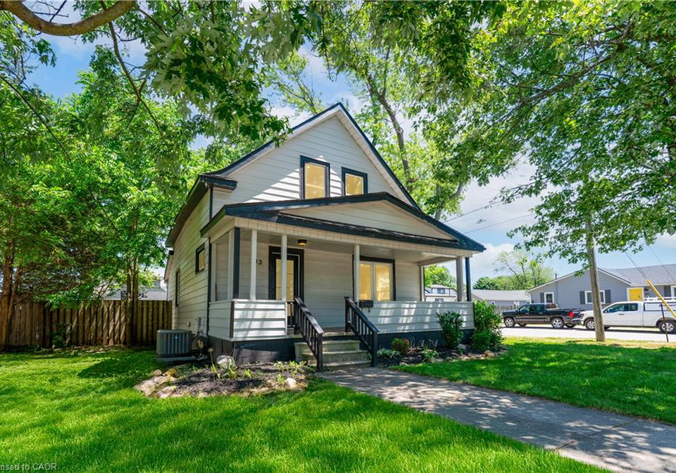793-steele-street-port-colborne-ontario-40837872