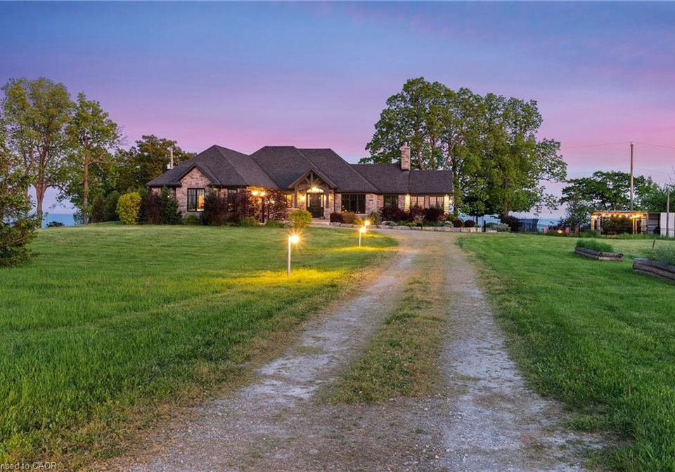 515-sandy-bay-road-dunnville-ontario-40837883