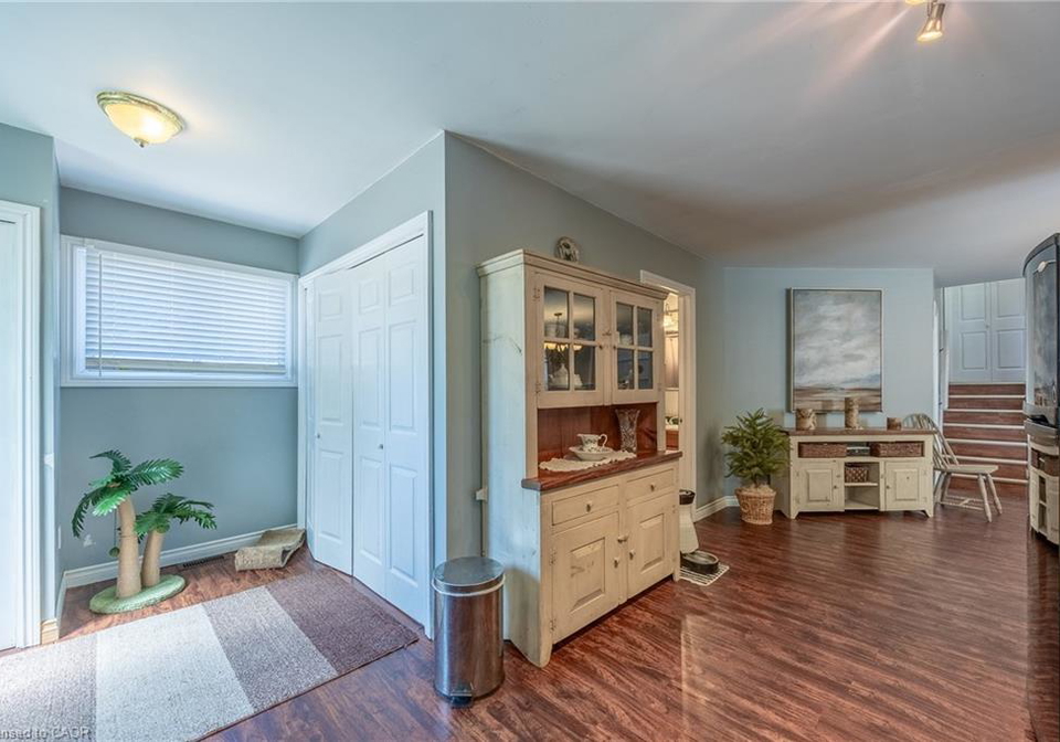 21-centre-street-port-rowan-ontario-40837891