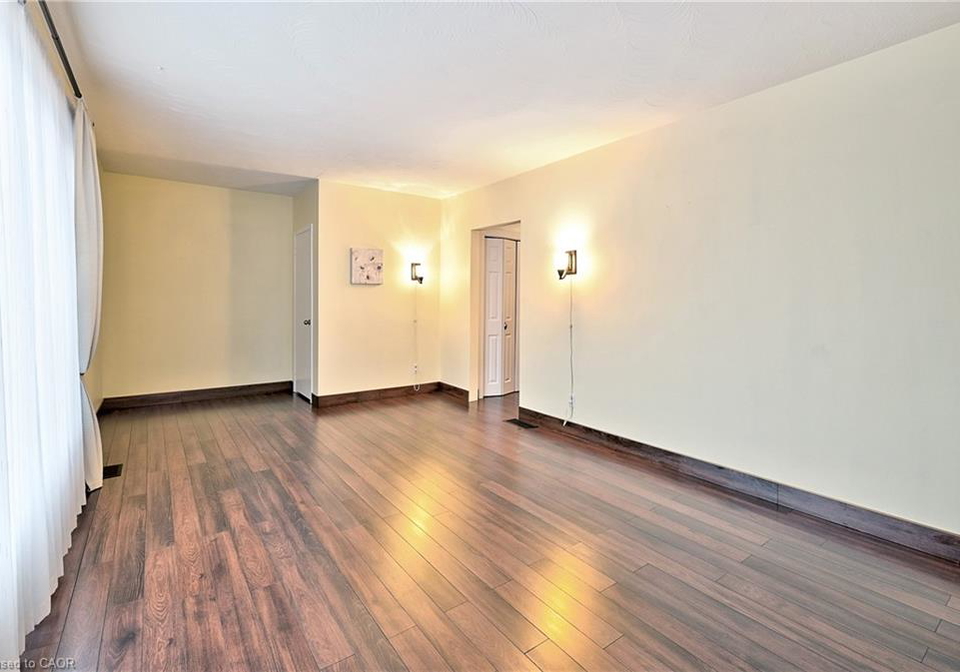 1476-barton-street-e-hamilton-ontario-40837897