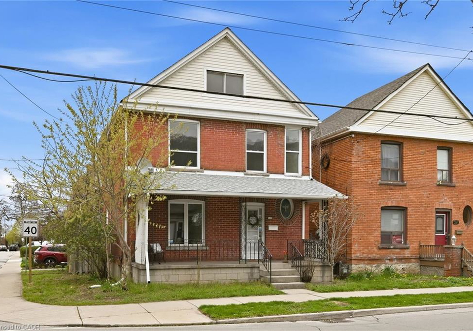 355-cumberland-avenue-hamilton-ontario-40837899