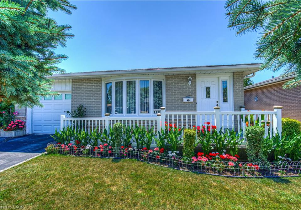 1227-valentine-drive-cambridge-ontario-40837906