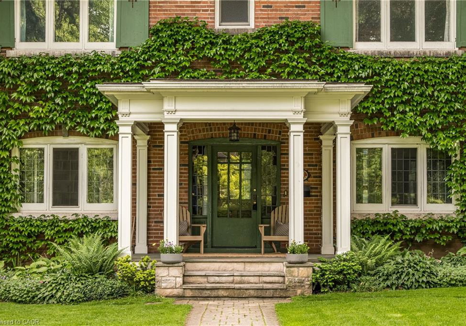 131-chedoke-avenue-hamilton-ontario-40837911