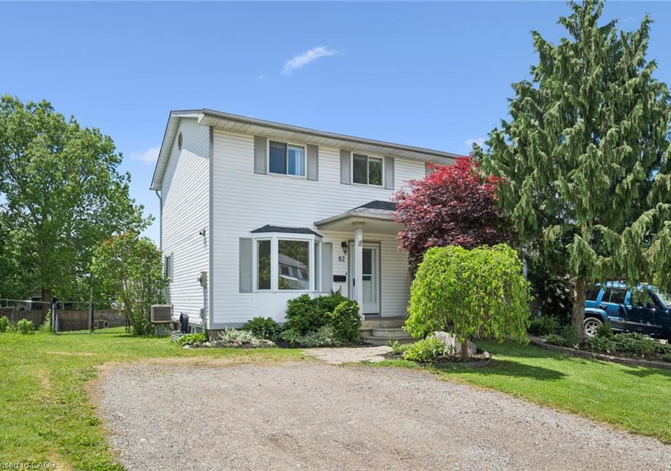 82-catherine-street-new-hamburg-ontario-40837919