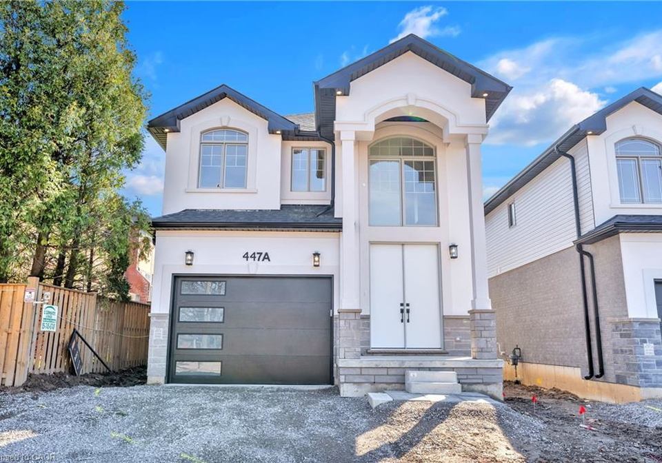 447-a-stone-church-road-w-hamilton-ontario-40837922