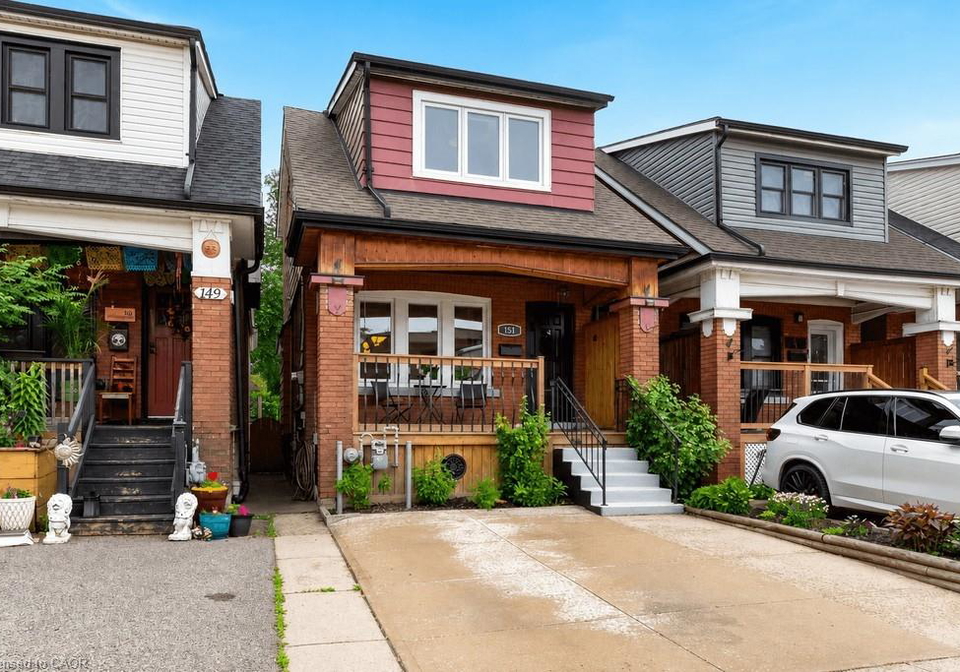 151-connaught-avenue-n-hamilton-ontario-40837942