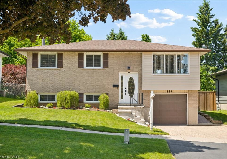 536-pioneer-drive-kitchener-ontario-40837943