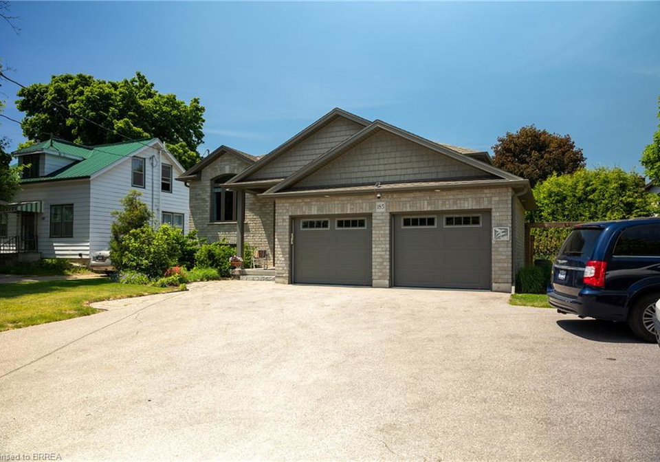 185-mount-pleasant-street-brantford-ontario-40837947