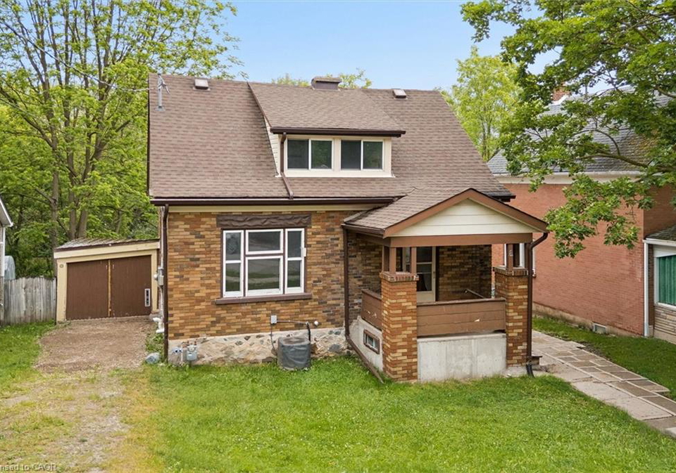 6-riverside-drive-w-elmira-ontario-40837978