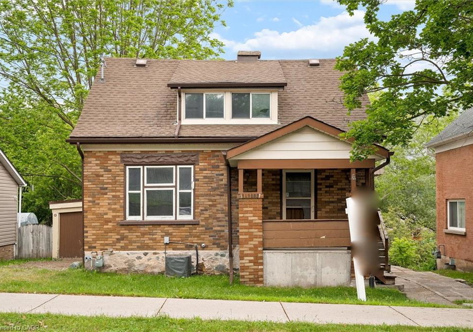 6-riverside-drive-w-elmira-ontario-40837978