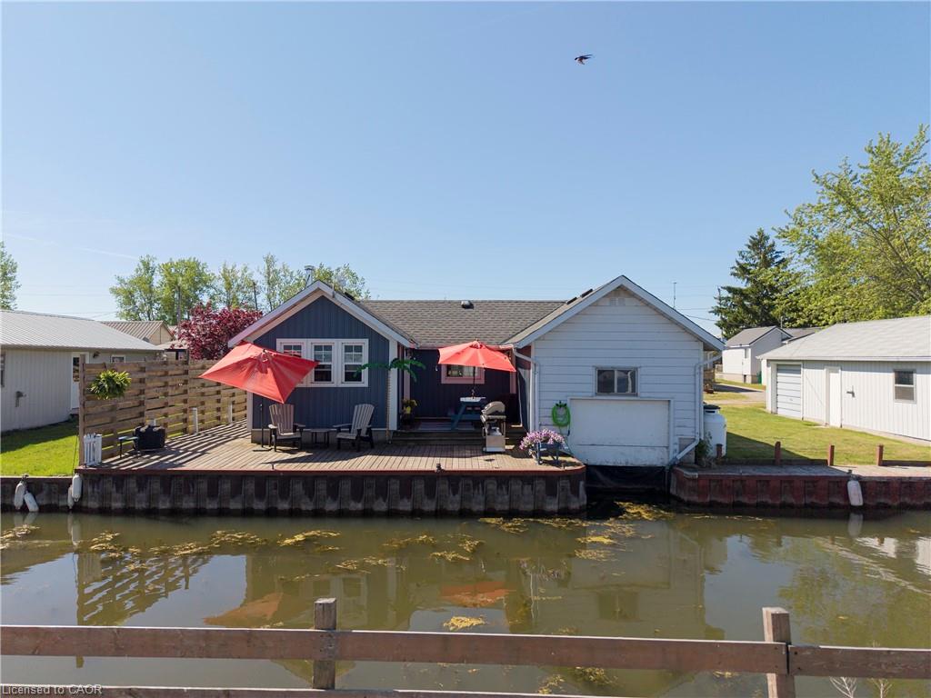 44-erie-boulevard-long-point-ontario-40837992