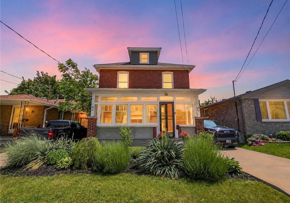 32-lorne-street-st-catharines-ontario-40837997