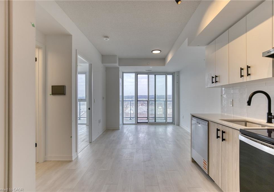4878-powers-common-burlington-ontario-40838028