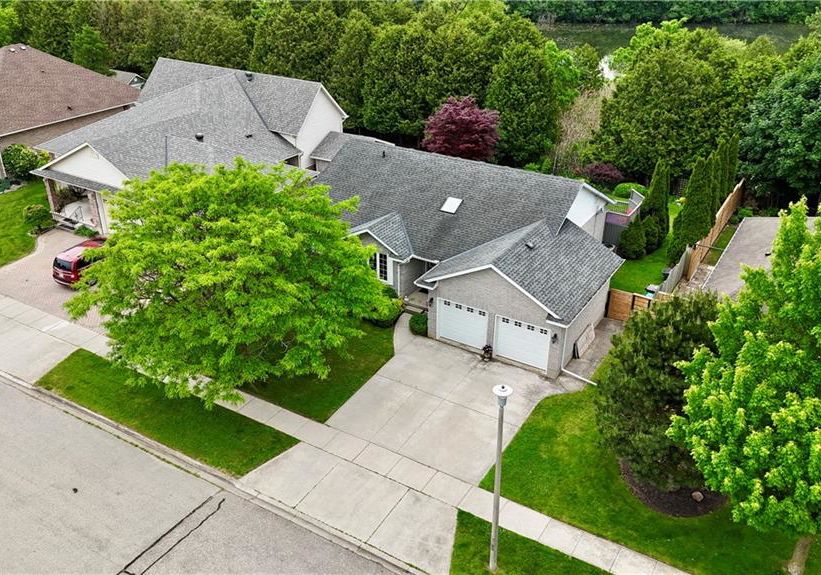 66-devils-creek-drive-cambridge-ontario-40838030