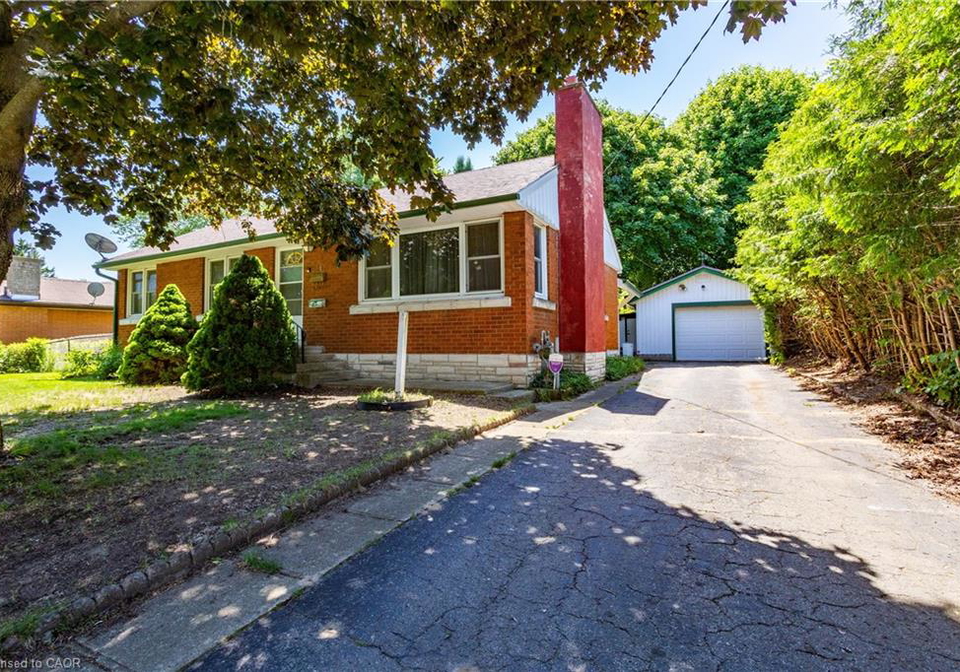 6-richard-avenue-simcoe-ontario-40838040