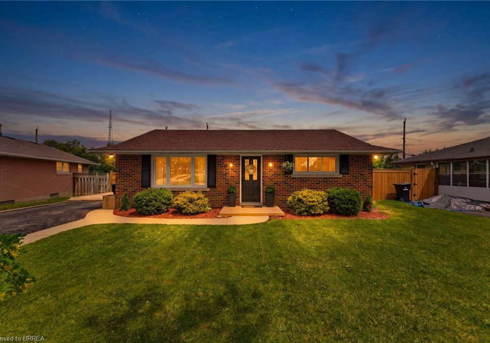 1681-severn-avenue-cambridge-ontario-40838048
