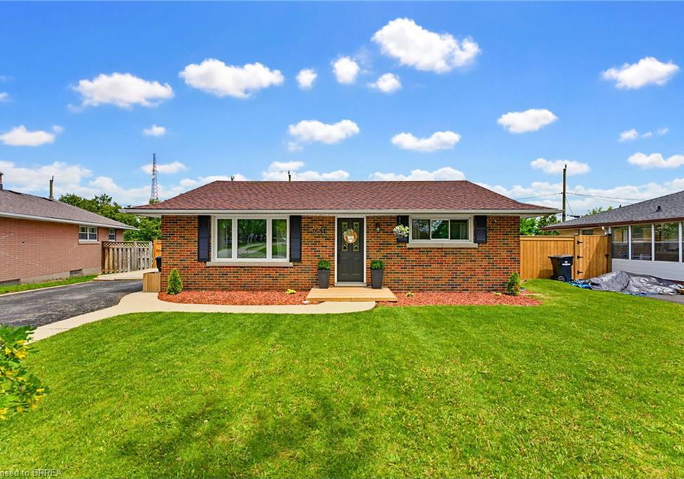 1681-severn-avenue-cambridge-ontario-40838048