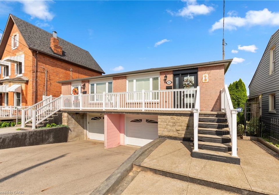 202-ray-street-n-hamilton-ontario-40838049