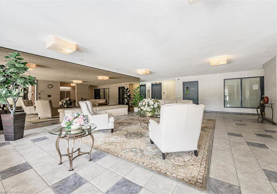 65-westmount-road-waterloo-ontario-40838098