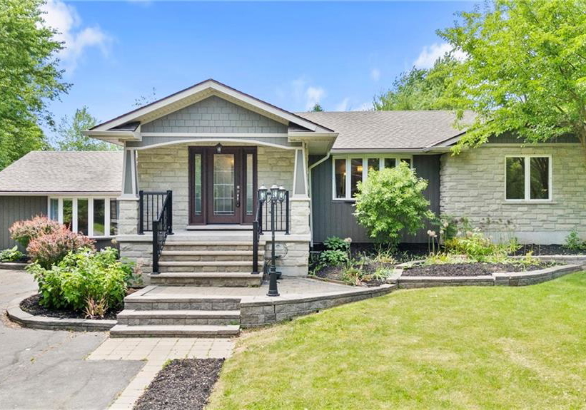 404-hamilton-drive-ancaster-ontario-40838101