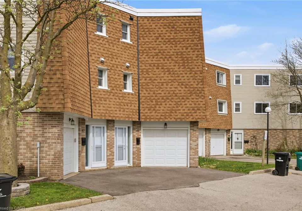 60-elmsdale-drive-kitchener-ontario-40838130
