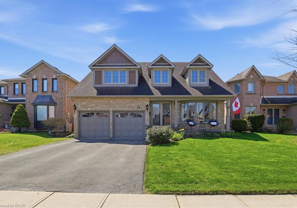 19-forestview-drive-cambridge-ontario-40838133