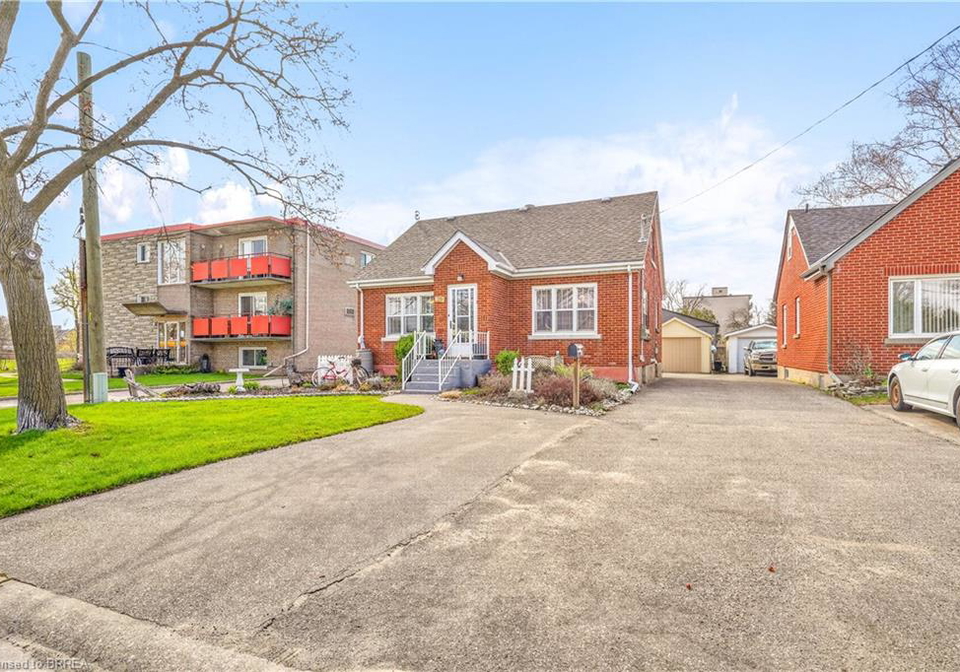 32-fulton-street-brantford-ontario-40838144