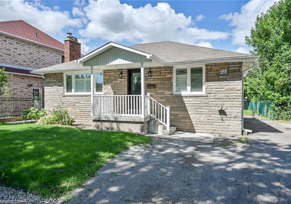 221-gray-road-stoney-creek-ontario-40838177