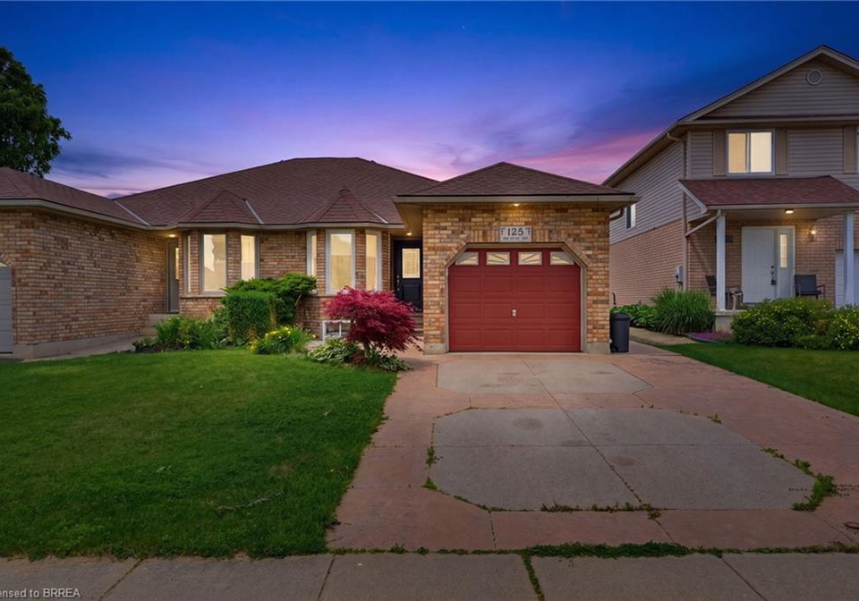 125-whitlaw-way-paris-ontario-40838186